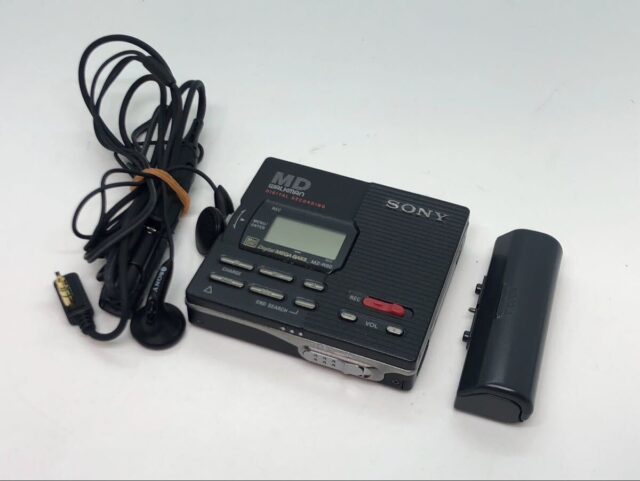 SONY ソニー MD WALKMAN ウォークマン MZ-R90