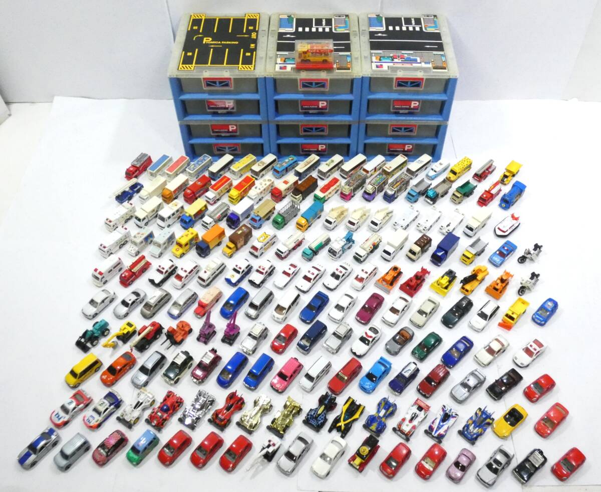 トミカ ミニカー 大量 約170台 パーキングケース セット