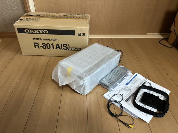 ONKYO チューナーアンプ R-801A リモコン 箱付き