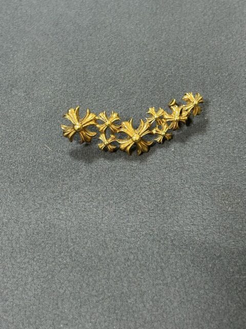 クロムハーツ ピアス イヤーカフ ゴールド