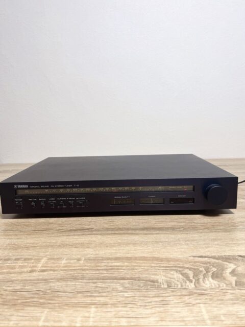 YAMAHA T-2 FMステレオチューナー