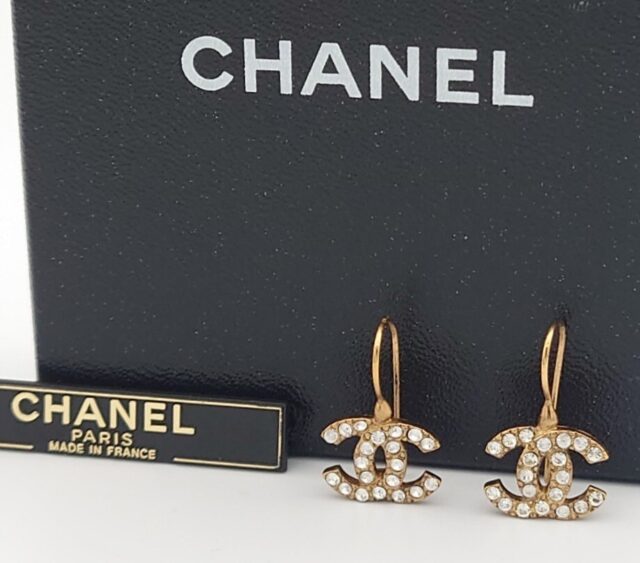 CHANEL シャネル CC ココマーク ピアス 02A ゴールドカラー