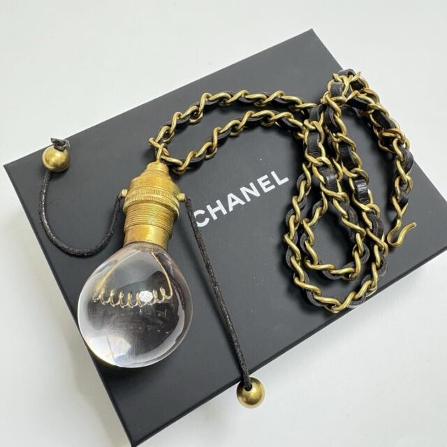CHANEL シャネル 電球デザイン チェーンベルトネックレス ゴールド