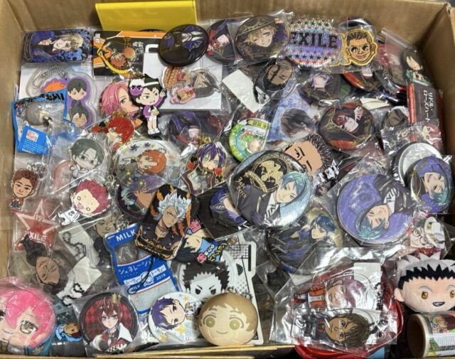 アニメグッズ大量まとめ売り 約800点 ツイステ ハイキュー あんスタ