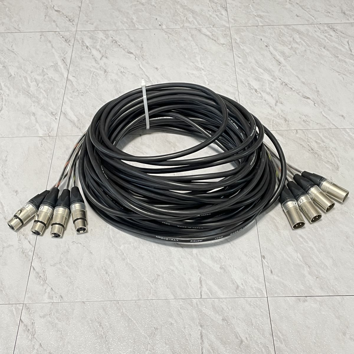 ケーブル CANARE L-4E6S 8本セット NEUTRIK XLR CANARE L-4E6S NEUTRIK XLRケーブル マルチケーブル 38m 買取実績