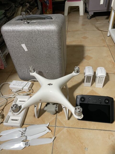 DJI Phantom 4 Pro+ V2.0 SMART CONTROLLER