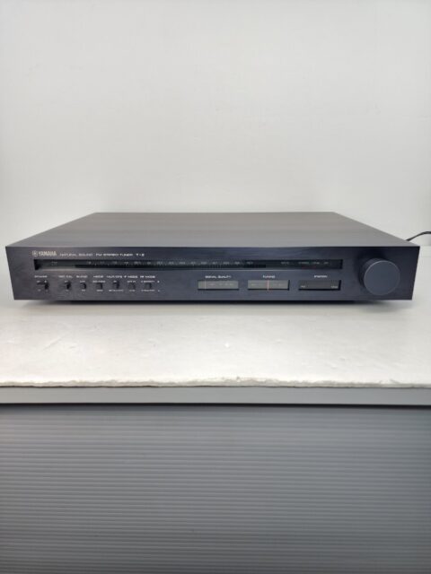 YAMAHA ヤマハ T-2 FM ステレオチューナー