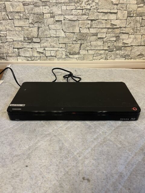 東芝　REGZA DBR-Z610 HDD/ブルーレイレコーダー