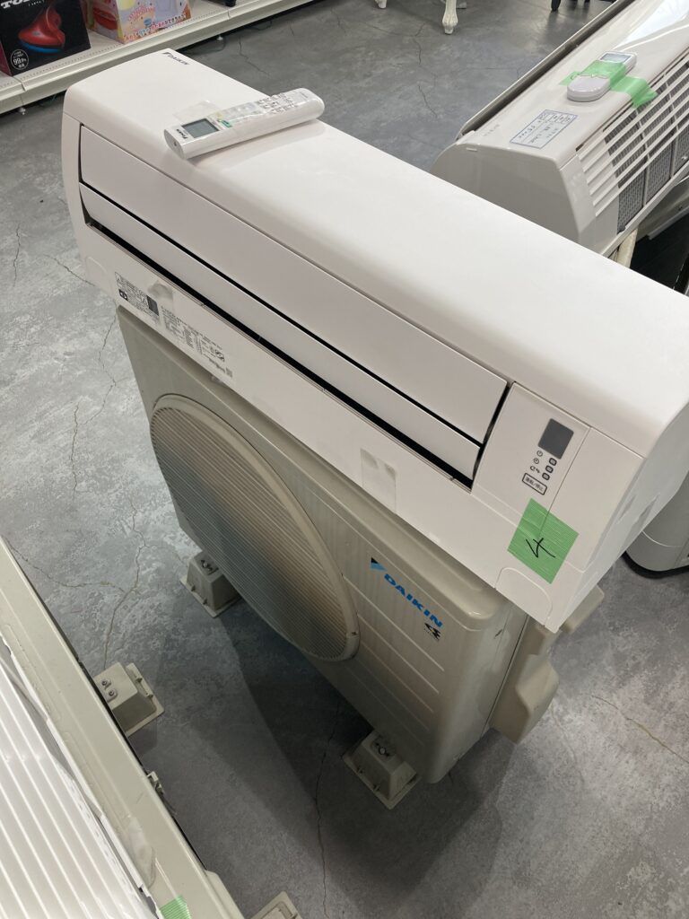 ダイキン 2025年製 ルームエアコン 中古品販売