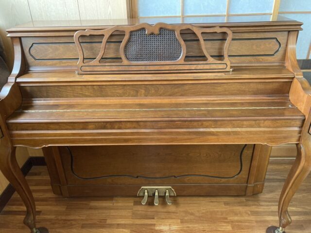 KAWAI ジルダ Ki-65FN アップライトピアノ 木製