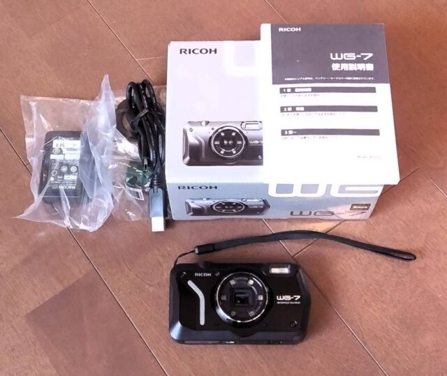 RICOH WG-7 ブラック タフネスカメラ 防水
