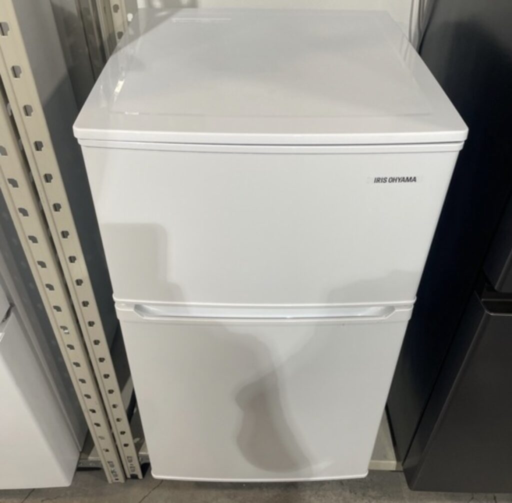 アイリスオーヤマ　2025年製　90L 冷凍冷蔵庫 中古品販売