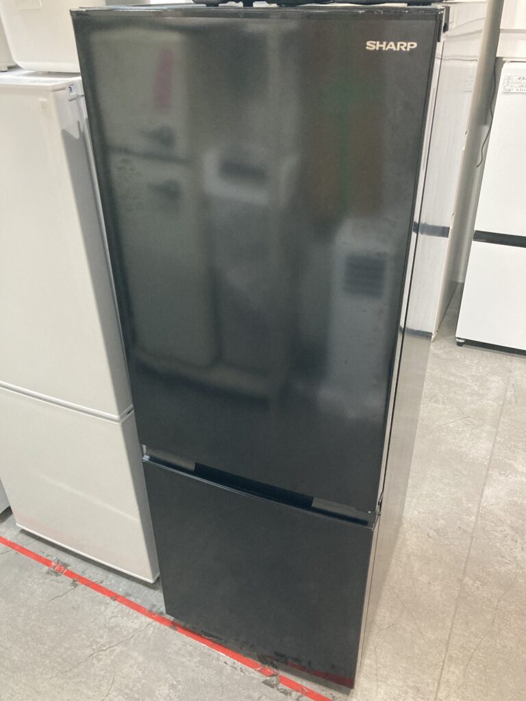 SHARP 2023年製 179L 冷蔵庫 中古品販売