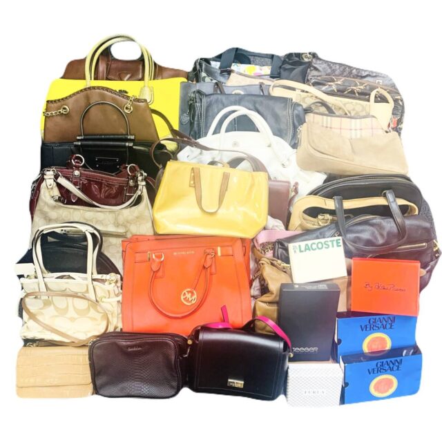ルイヴィトン シャネル プラダ グッチ など ブランド品 76点まとめ売り