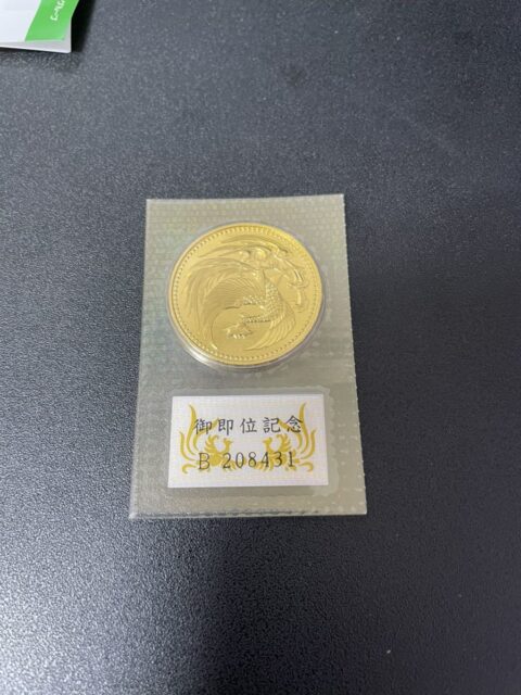 天皇陛下御即位記念 10万円金貨 K24純金